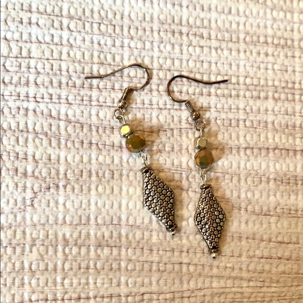 Silver dangle earrings!